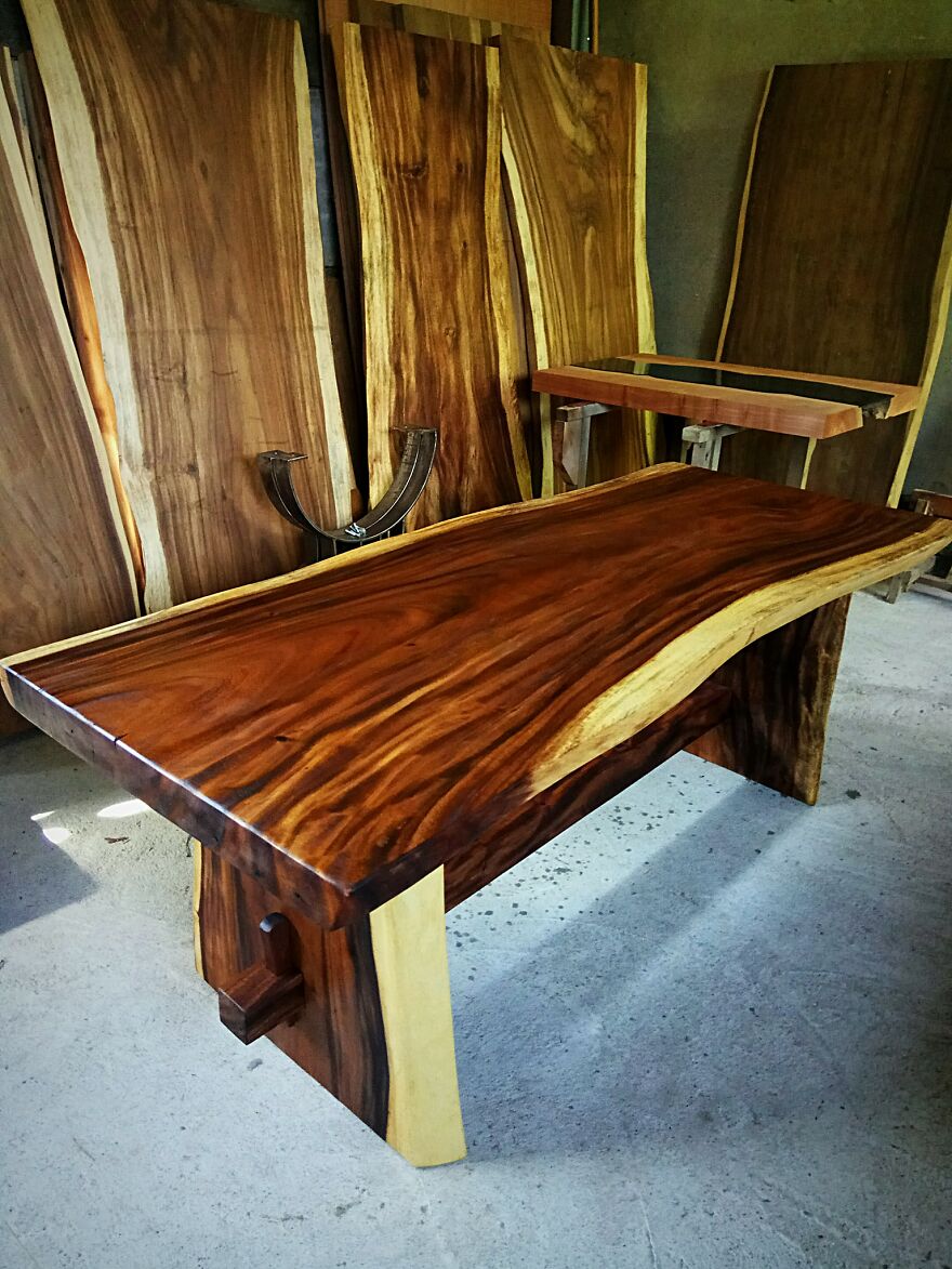 We Made Unique Handmade Tables With Over 1000 Pieces Of Wood And 160 Hours Of Manual Labor
