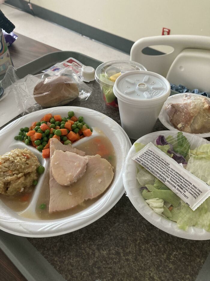 Is This Page Still Accepting Hospital Food?