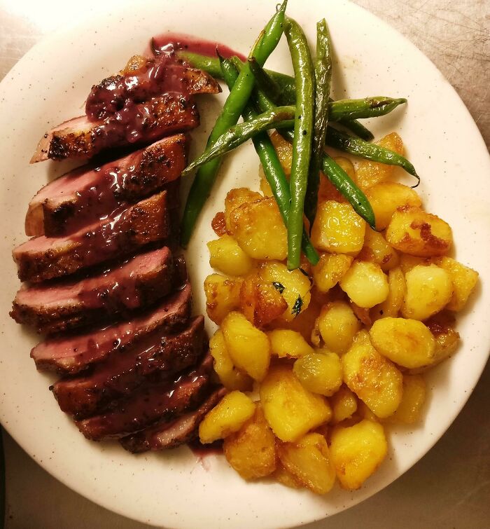 Homemade Duck Breast With Red Wine & Blackcurrant Sauce, Roasted Potatoes And Green Beans