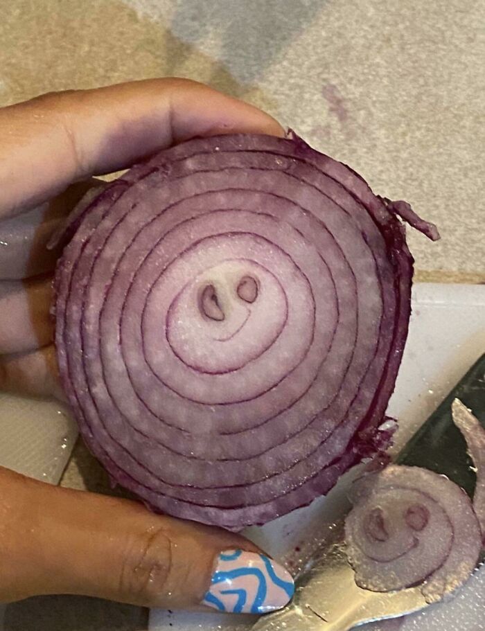 This Onion Came With A Happy Face