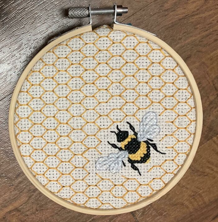 “The Humble Bee” By Dominionsisters. It’s Only Four Inches, So The Bee Is Sized Almost True To Life