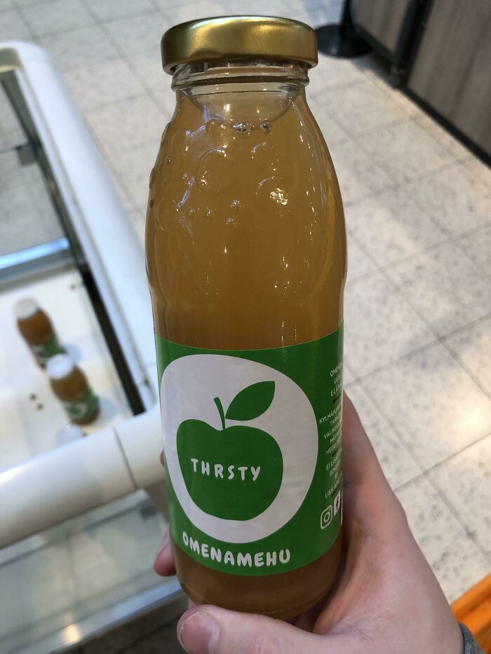 Our Local Supermarket Makes Juice Out Of Unsold Fruits. Literally Zero Waste