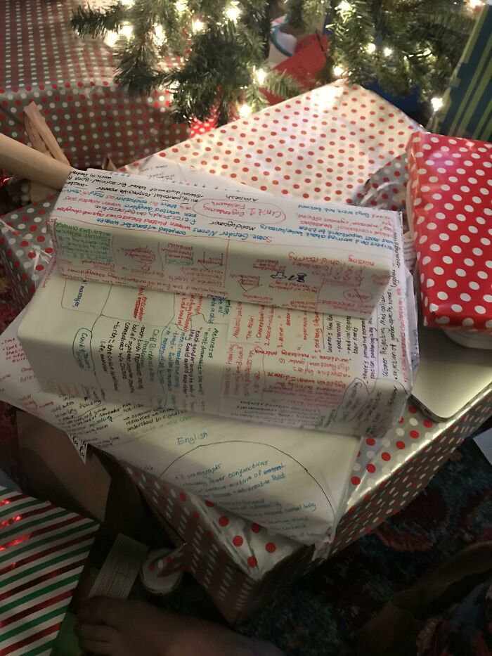My Sister Used Her Old School Notes To Wrap Her Gifts This Year
