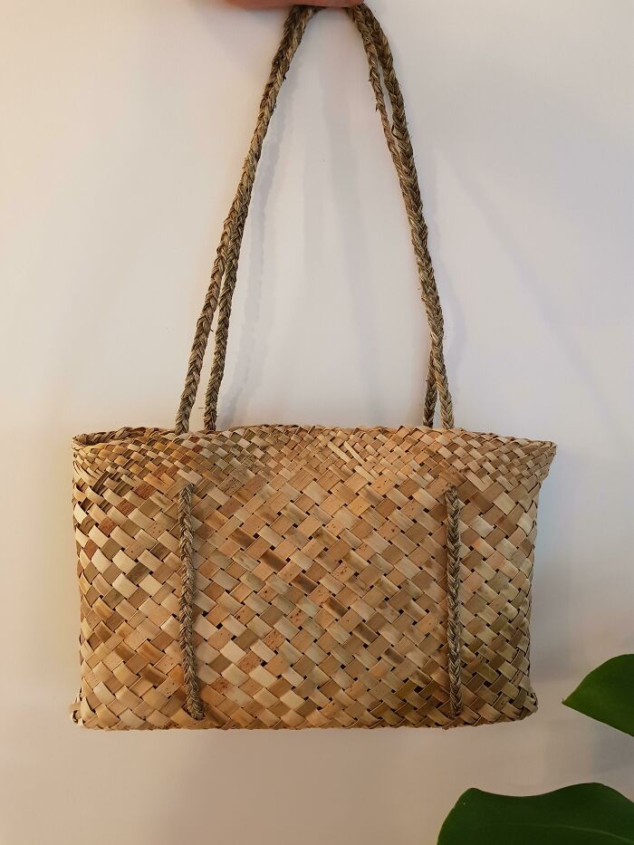 Learnt To Weave To Make 100% Biodegradable Bags, Made From Flax (Native New Zealand Plant)