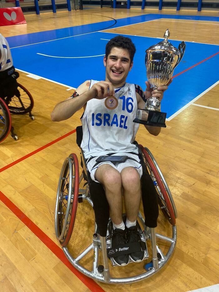 Medalla de bronce en el campeonato europeo de baloncesto en silla de ruedas