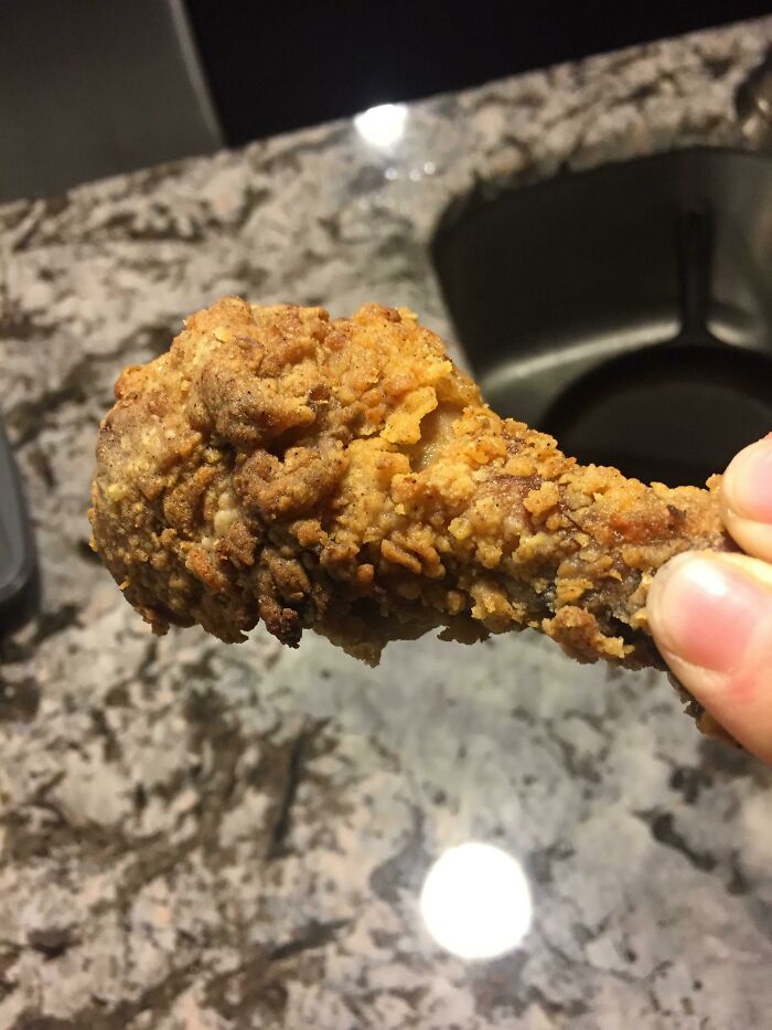 I Made Fried Chicken For The First Time, And Everyone Thought I Was Weird For Taking A Pic; But She’s Beautiful