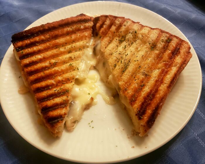 My 3 Am Onion Mushrooms Grilled Cheese