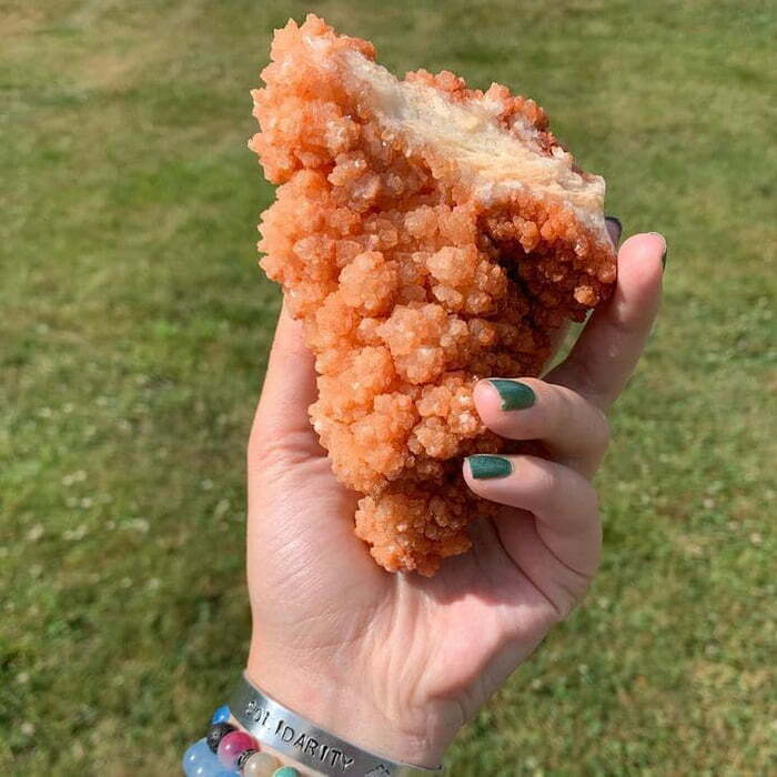 Esta roca encontrada en Indiana que parece pollo frito