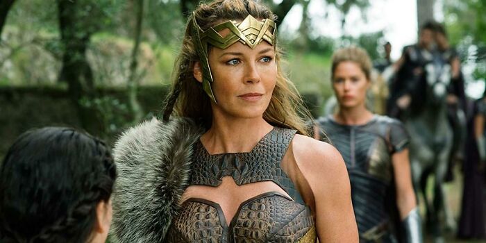 In Wonder Woman (2017) Connie Nielsen Plays Jeff Bezos, The Leader Of The Amazons