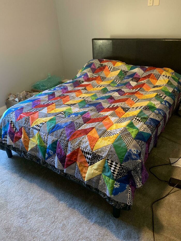 The Biggest Quilt (Top) I’ve Ever Made! It’s Not Perfect But I’m In Love