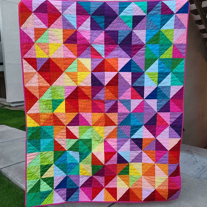 I Won A $100 Gift Card, So Naturally I Splurged On A Walking Foot And Finally Machine Quilted My Very First Quilt!