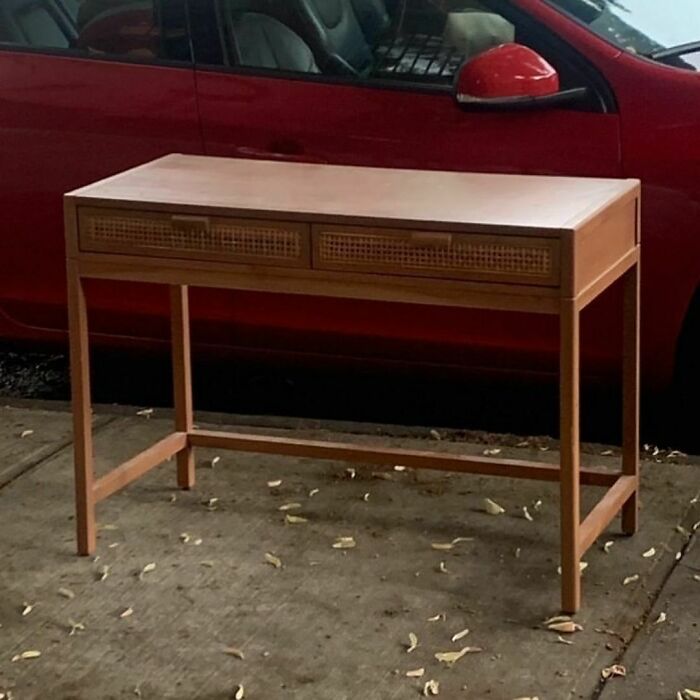 A Console Table To Die For! Clinton Ave Between Myrtle And Park