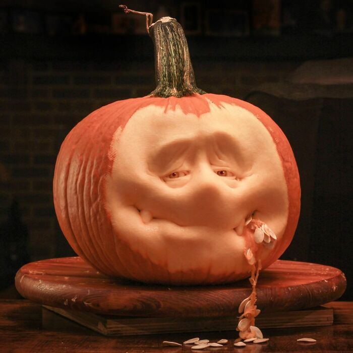 Deane Arnold Brings Pumpkins To Life!