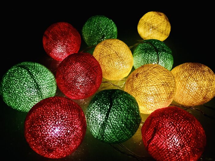 A Whole Pack Of Brand New Yarn Ball String Lights For Only Myr10 (Less Than USD2.50)
