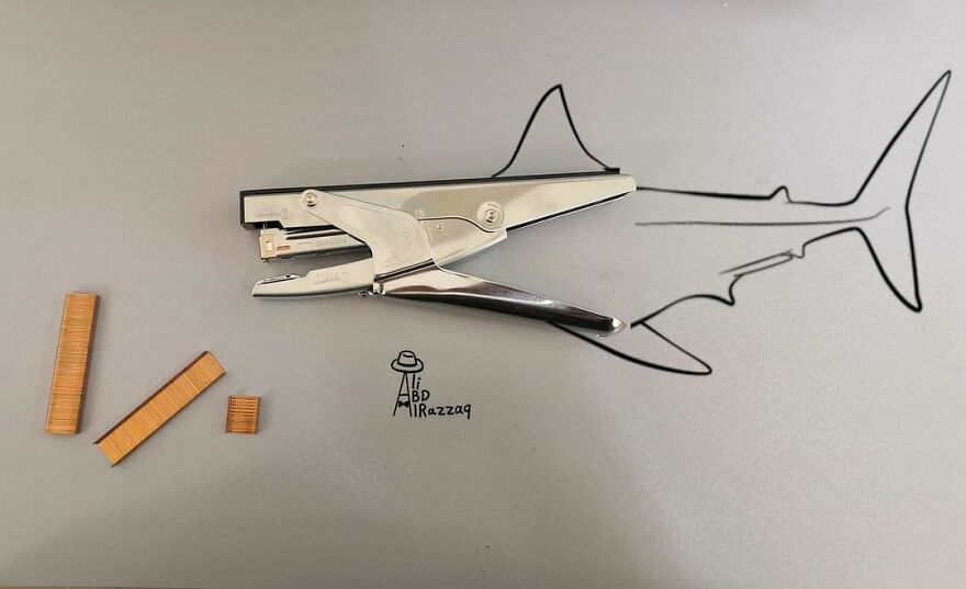 I Draw Interactive Illustrations Using Everyday Objects