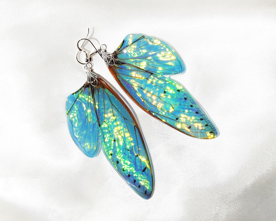 I Create Magical Pieces With Real Insect Wings To Give Them New Life