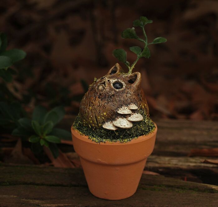I Make Miniature Fantasy Sculptures And Figurines