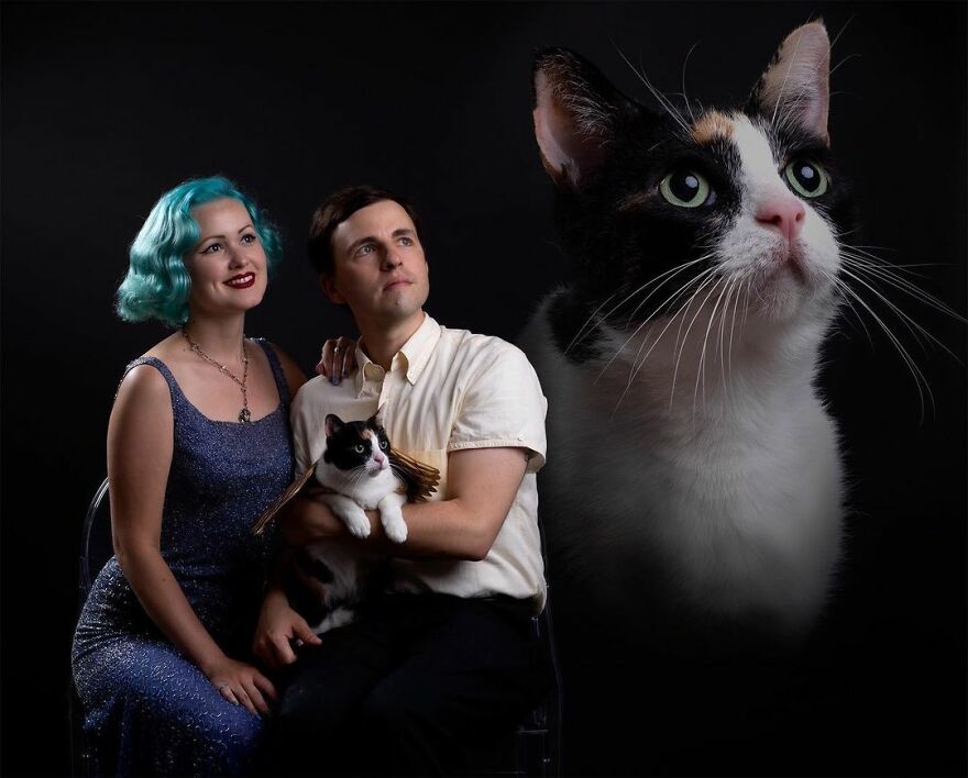 Awkward Family Photos With Cats In Retro 80s Style