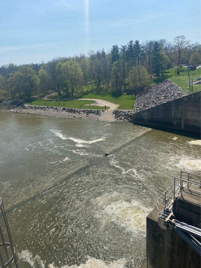 Park/Dam In Ohio