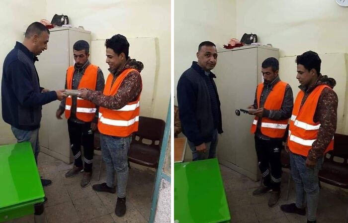 These Iraqi Workers Gave Back 30.000 Us $ They Found, And They Were Rewarded With 1 Copy Of The Quran