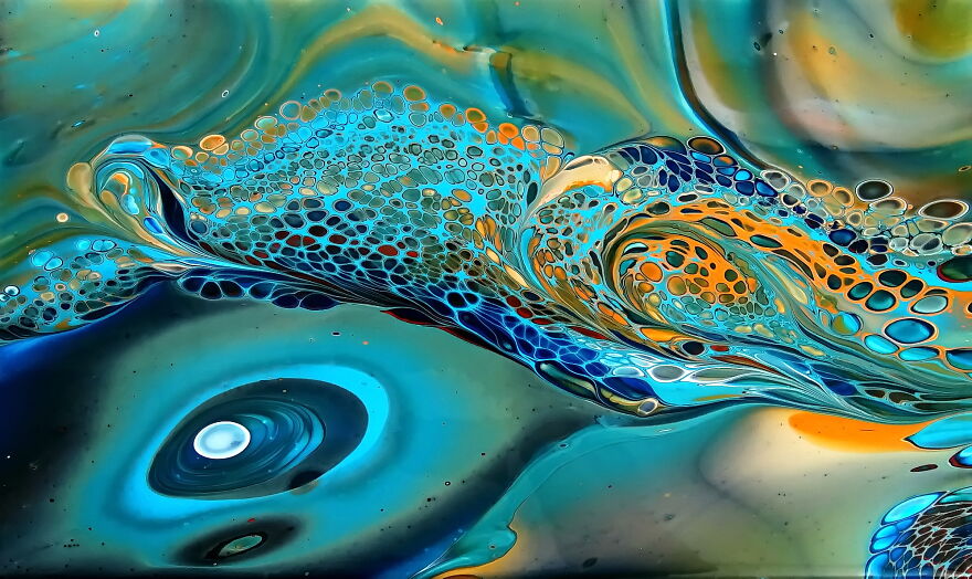 The Eye Of Horus ~ Flip And Drag Acrylic Pour ~ Acrylic Fluid Painting ~ Flow Art The Eye Of Horus ~ Flip And Drag Acrylic Pour ~ Acrylic Fluid Painting ~ Flow Art