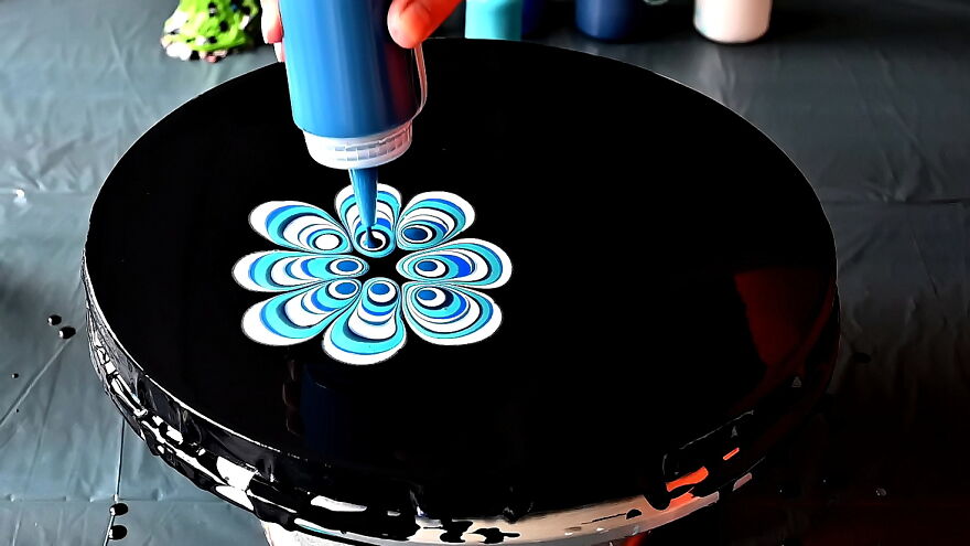 How To Paint A Flower With Napkin ~ From Puddles To Flower ~ Dip And Lip Acrylic Pour How To Paint A Flower With Napkin ~ From Puddles To Flower ~ Dip And Lip Acrylic Pour