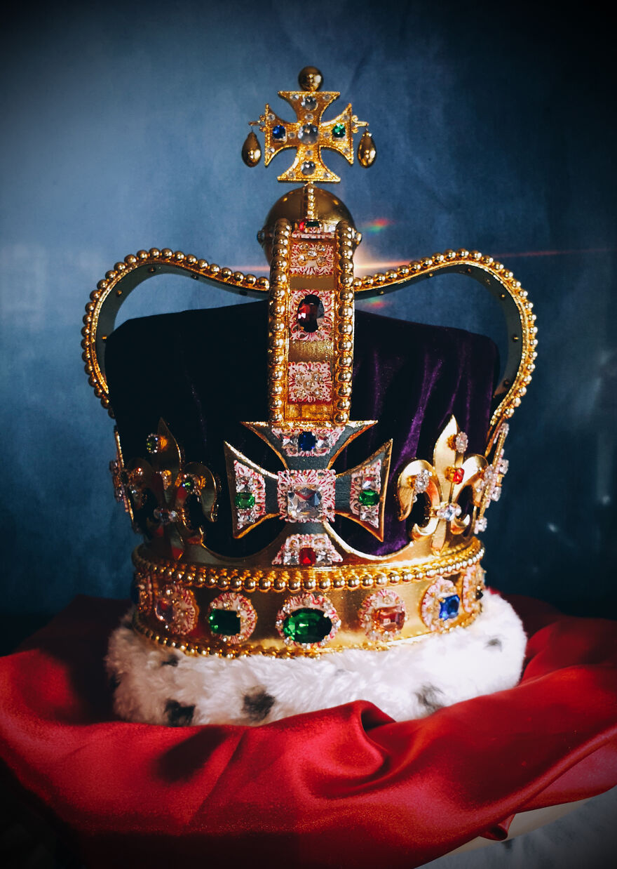 I Made An Accurate Replica Of St. Edward's Crown