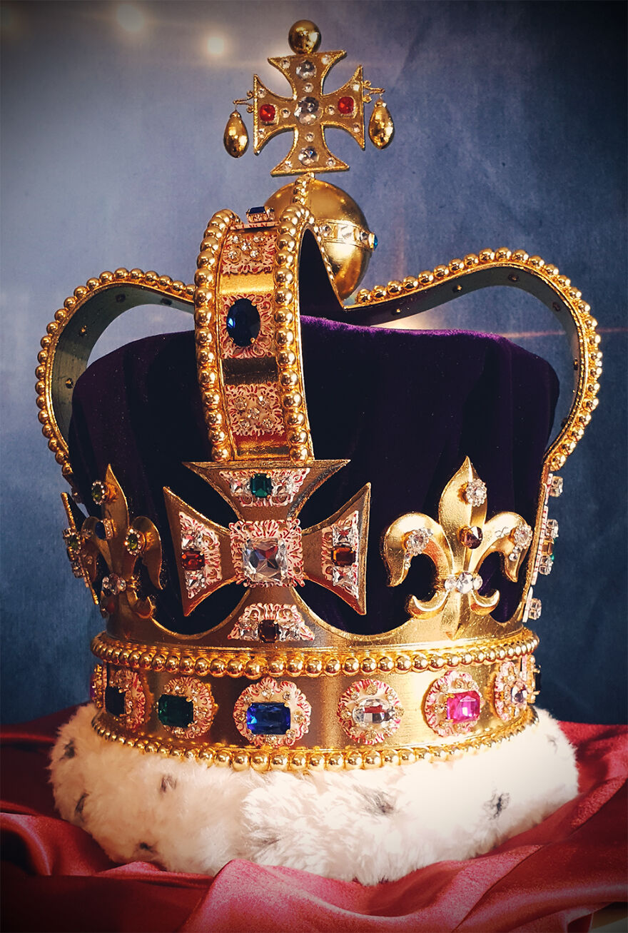 I Made An Accurate Replica Of St. Edward's Crown