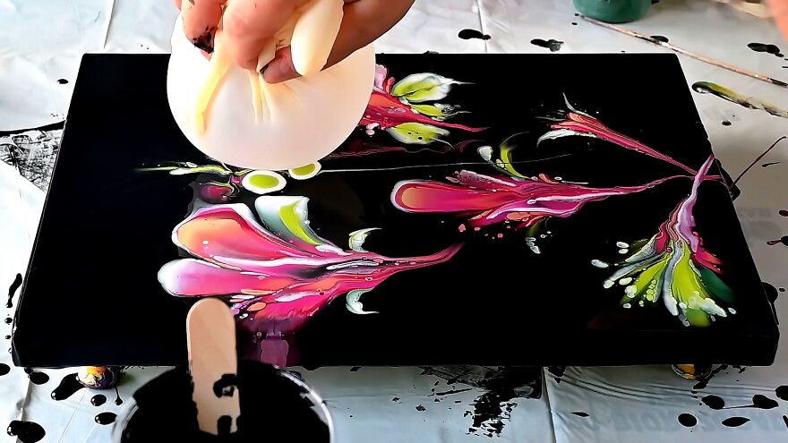 Acrylic Pouring For Beginners ~ Balloon / Glove Kiss ~ Fluid Art Painting ~ Simple Flower