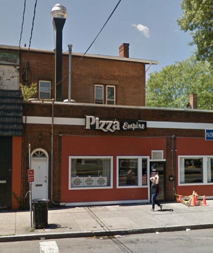 Pizza “Empire” In New Haven, CT