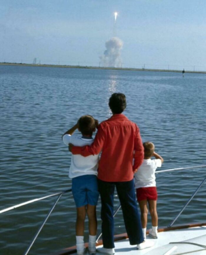 Neil Armstrong’s Family Watching His Launch To The Moon-1969