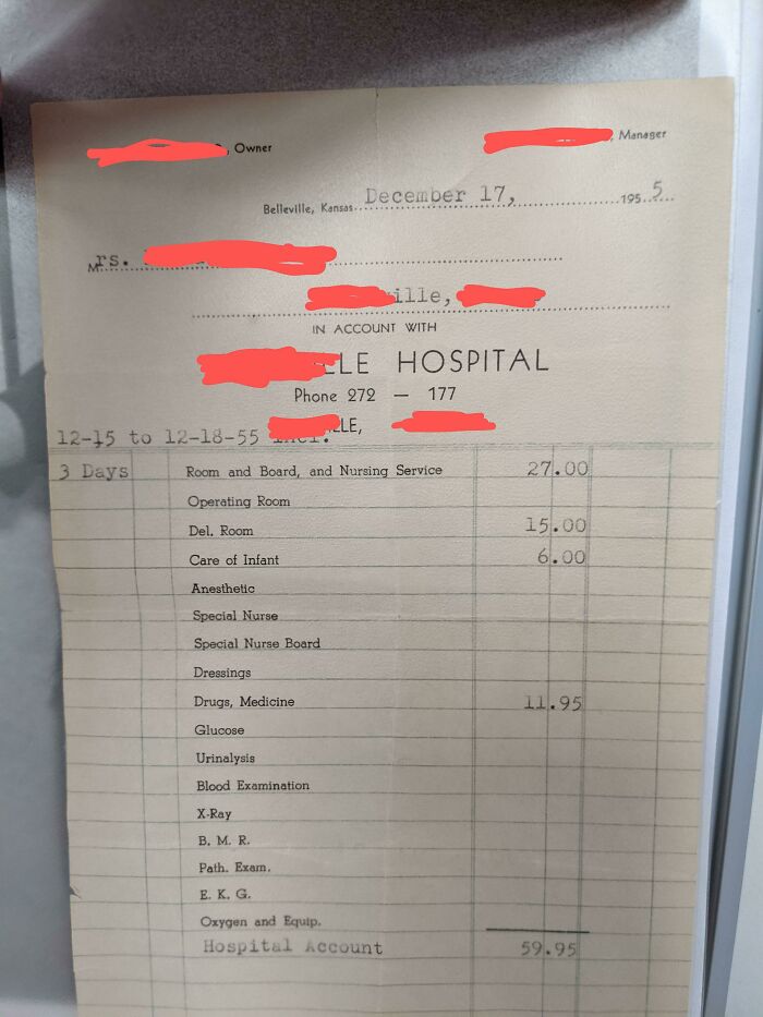 Mi profesor de la escuela de medicina me mostró esta factura de su nacimiento en 1955 (en los Estados Unidos)