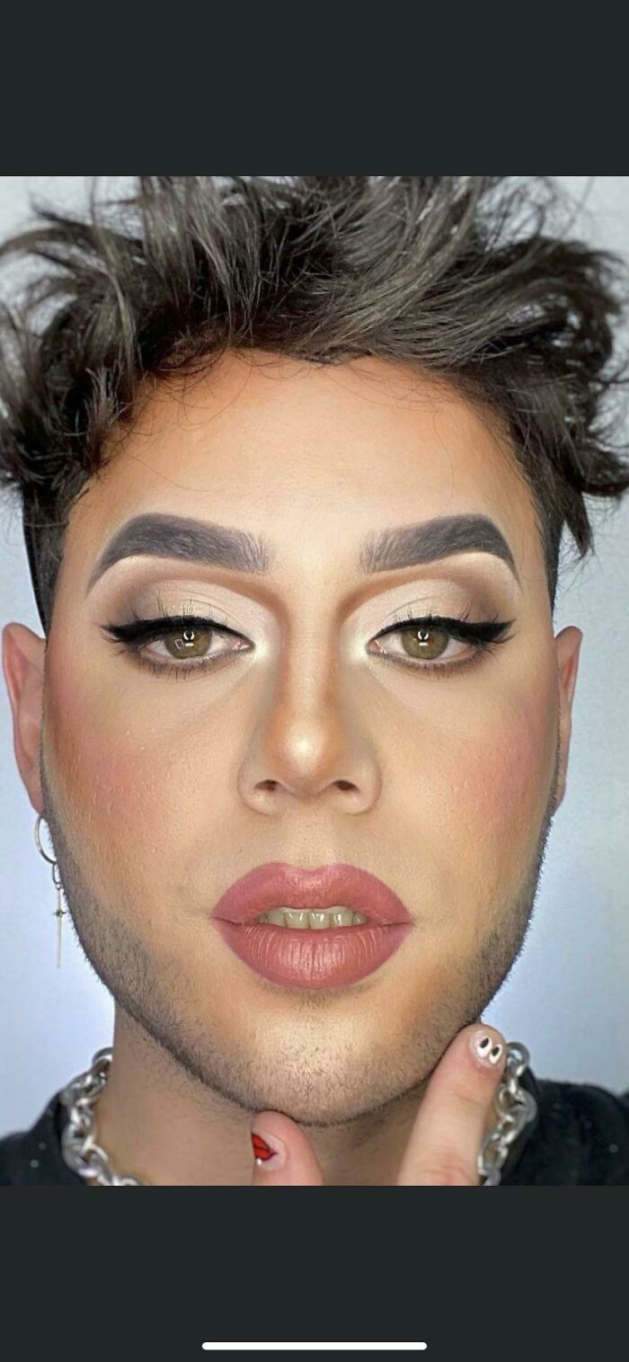 It's The Lips Or The Nose Contour For Me