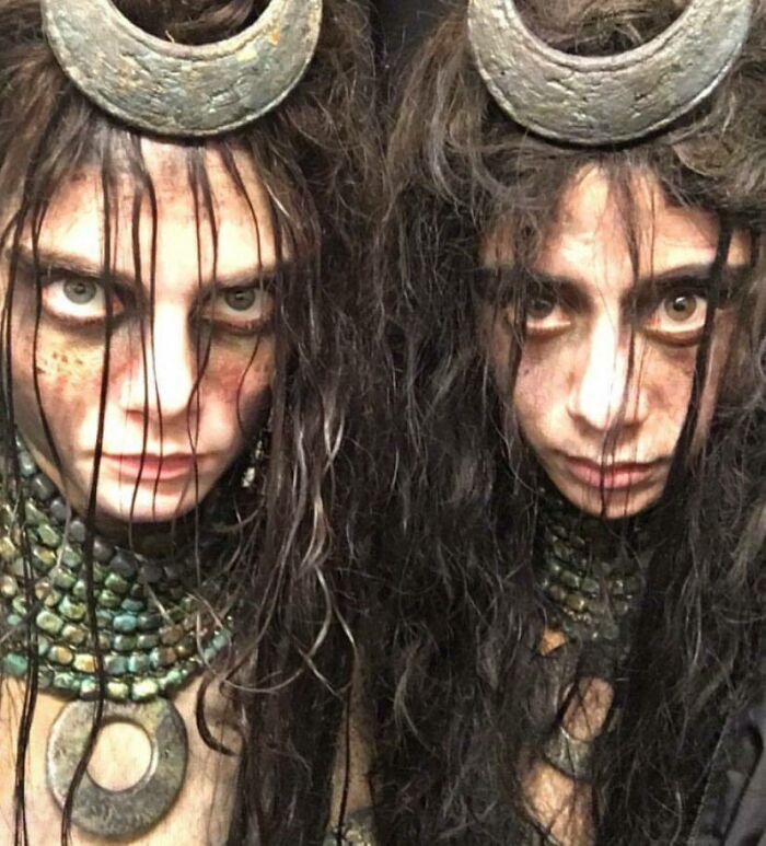 Cara Delevingne With Her Stunt Double Tara Macken During The Filming Of 'Suicide Squad'