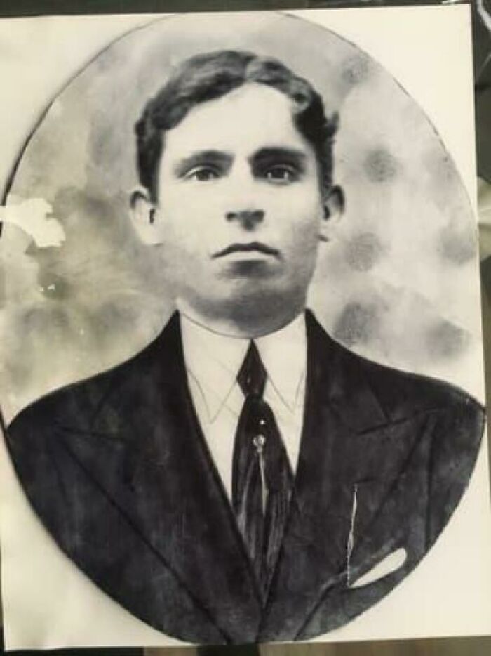 My Great-Grandfather That Was Too Poor To Afford A Suit In Sicily, So He Had To Pose In Front Of A Cardboard Cut-Out, 1930s~