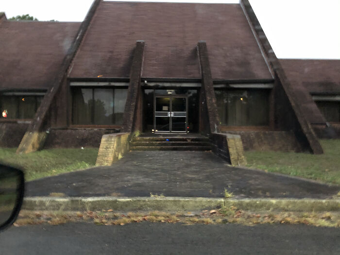 “Former” Cult Meeting Place. In My Home Town