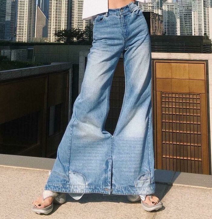 This Reflected Pair Of Jeans I Found On R/Hmmm