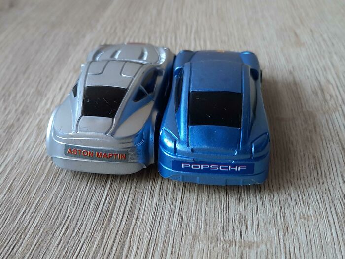 Ah sí, mis marcas de coches favoritas- Aston Maptin y Popschf