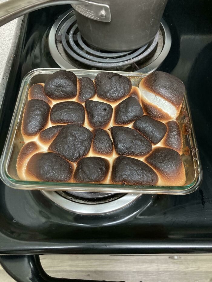 Sweet Potato And Yams Lightly Baked With Marshmallows
