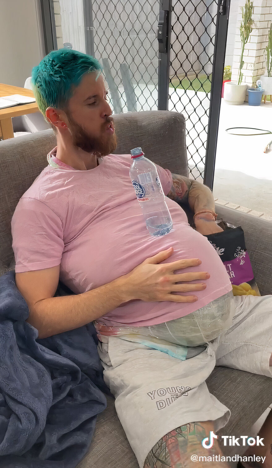 Overconfident Dad Tries Being Pregnant For A Day, Struggles Miserably