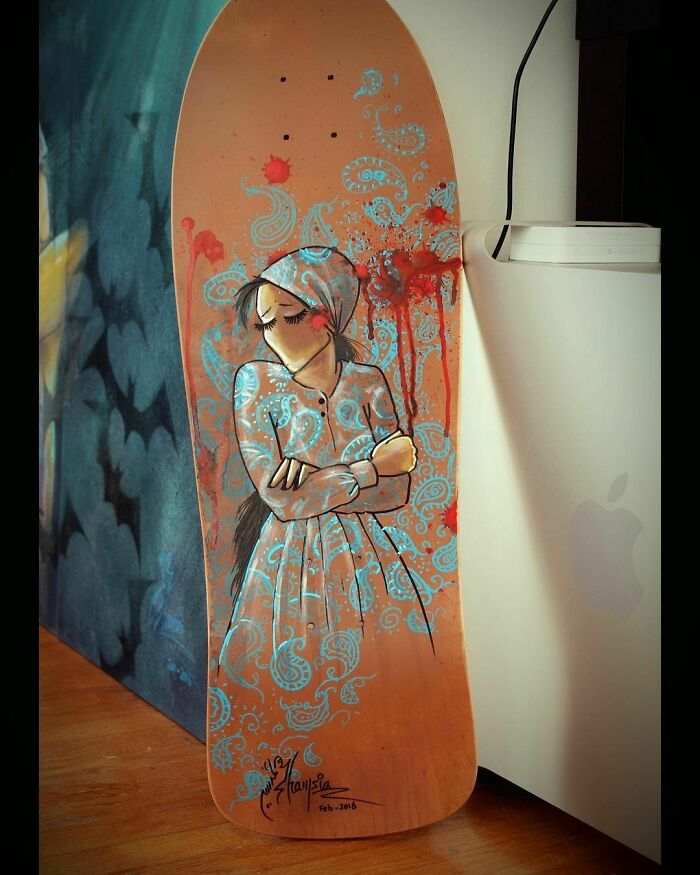 Painting On Skateboard 🛹
series: Damn The War
#painting #skateboard #design #artwork #2016 #la #acrylicpainting #artistsoninstagram #afghanartist #war #afghan #woman #people #blue #red #colors #هنر #هنرمند #نقاشي