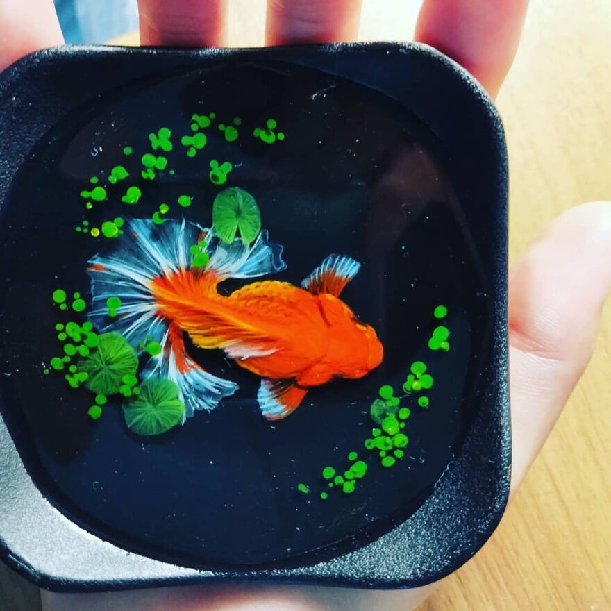 The Artist Creates Amazing Paintings Of Fish In 3D Sculptures (38 Pics)