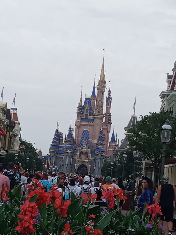 I Went To Disney And It Was Sooooo Fun!