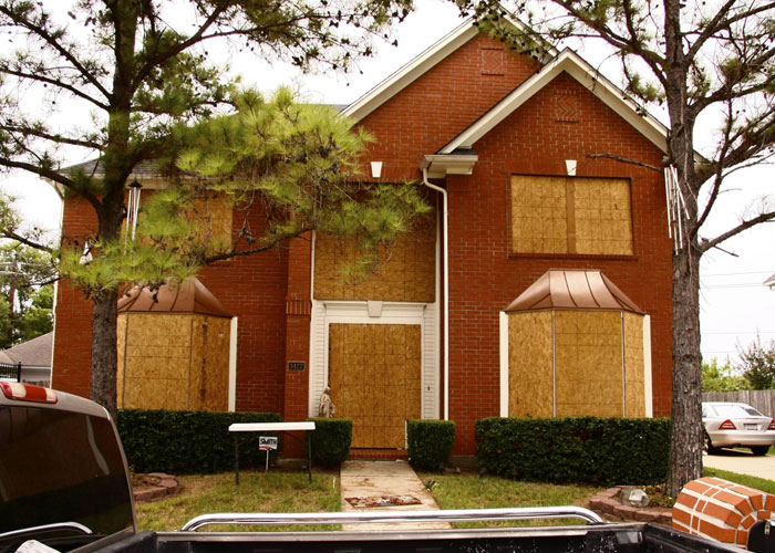 35 People Share Things They Are Really Suspicious Of But Can't Actually Prove