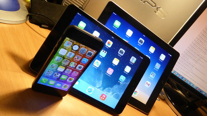 People In This Online Group Name 30 Brands And Organizations That Not Everyone Recognizes Are A Cult