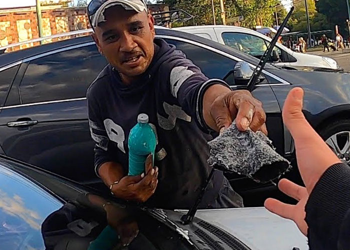 26 Of The Most Used Tourist Scams That Still Work Because Not Enough People Are Aware Of Them, As Shared By This Traveler