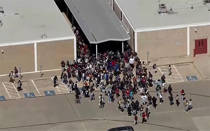&ldquo;I Was Freaked. The Kids Were Freaked Out&rdquo;: Students Stage A Massive Walkout After A Lesbian Teacher Is Escorted Off Campus