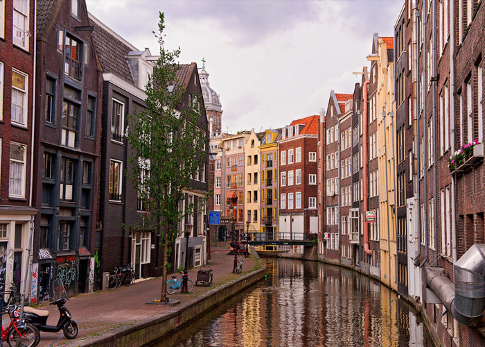 26 Of The Most Used Tourist Scams That Still Work Because Not Enough People Are Aware Of Them, As Shared By This Traveler