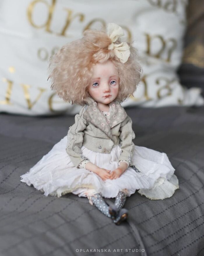 16 Years Helena Oplakanska Create Art Dolls