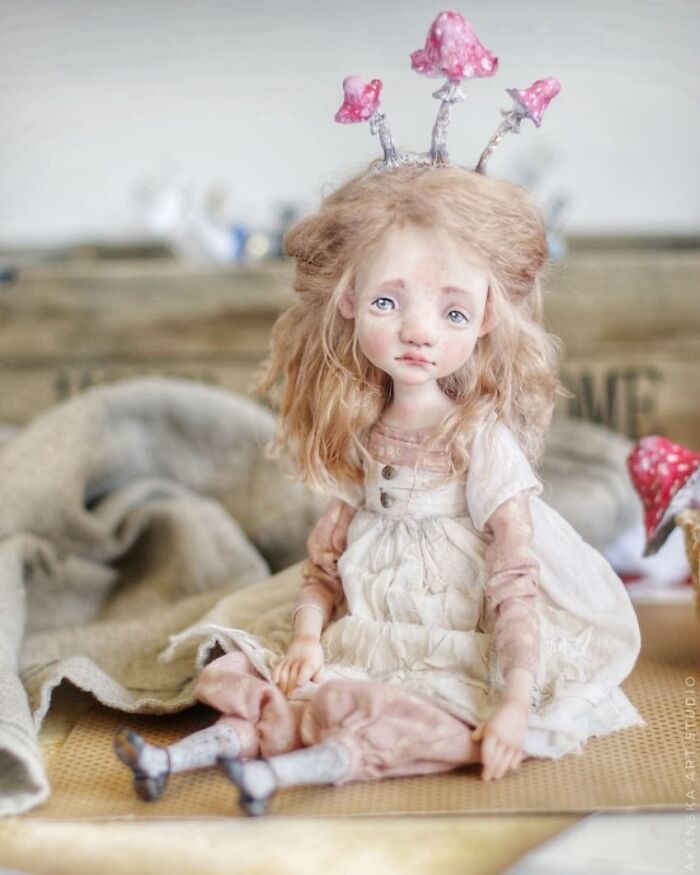 16 Years Helena Oplakanska Create Art Dolls